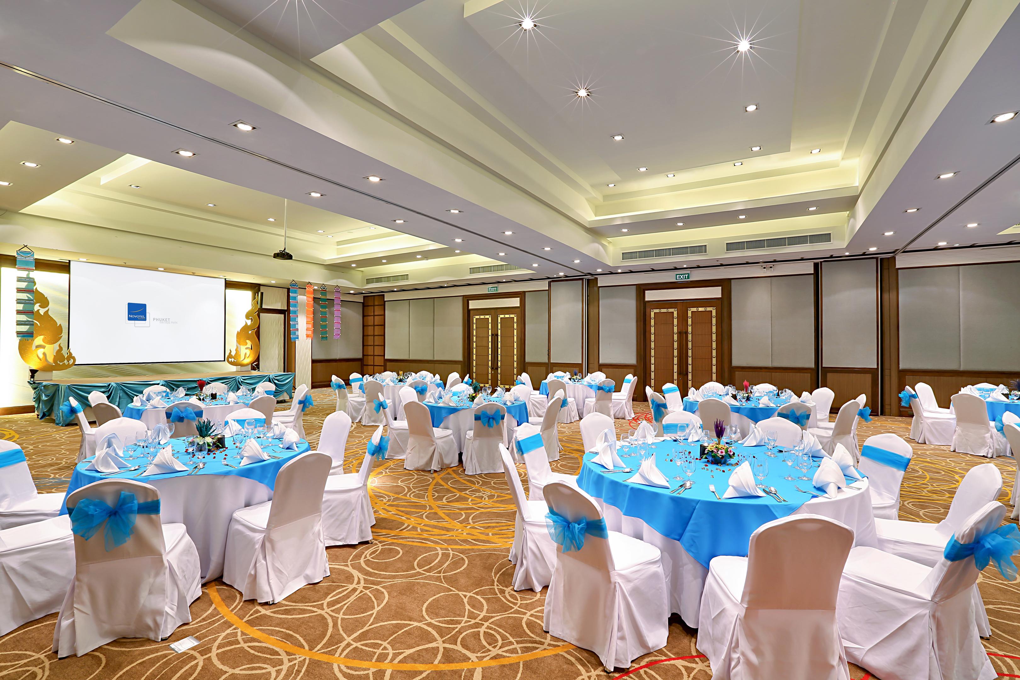 Novotel Phuket Vintage Park Hotel