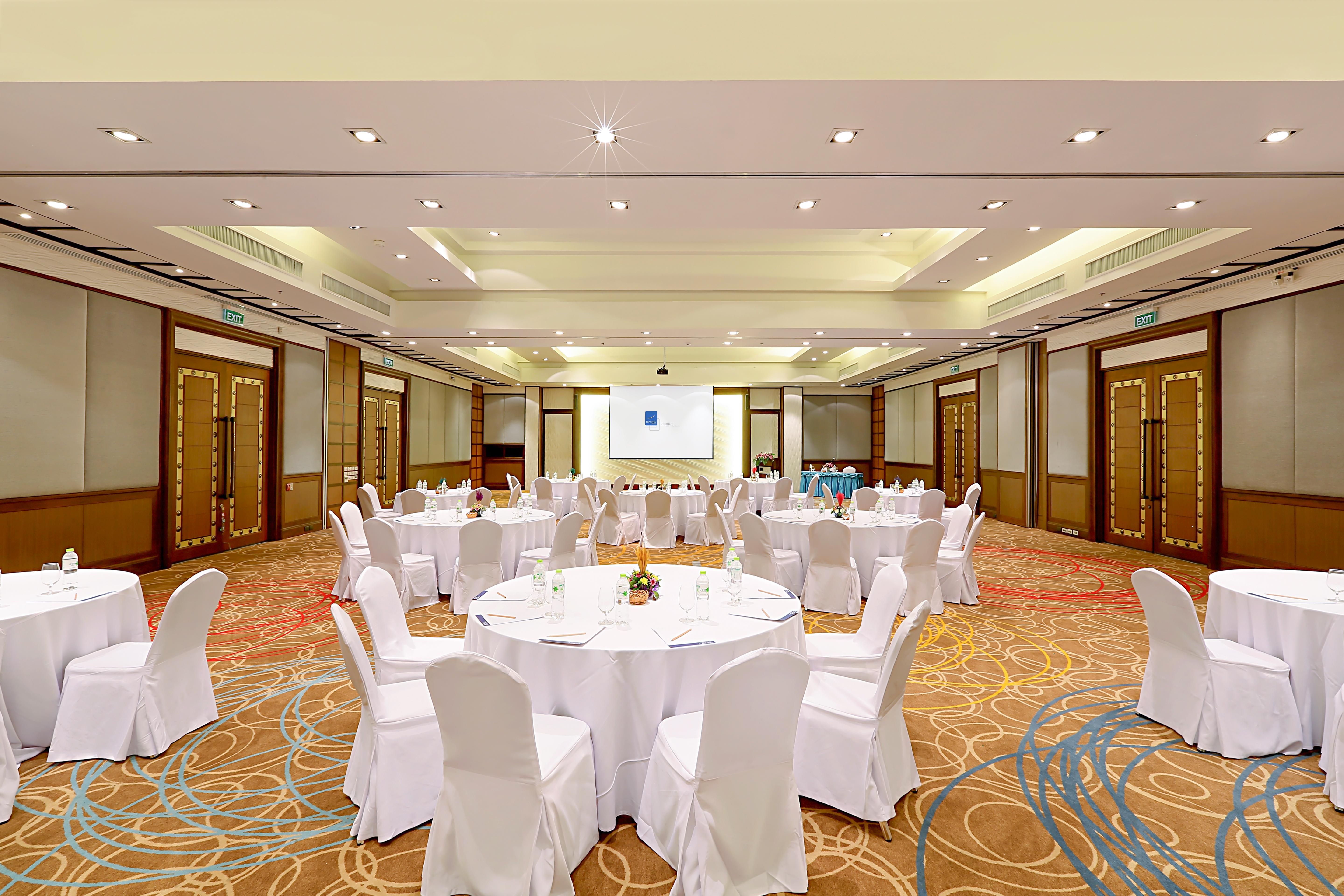 מלון Novotel Phuket Vintage Park Patong